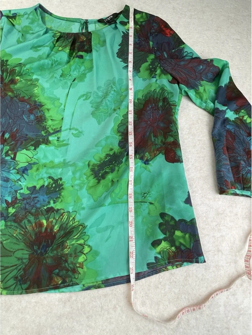 J Crew Women Green Floral Satin Long Sleeve Basic Blouse Round Neck Size XS